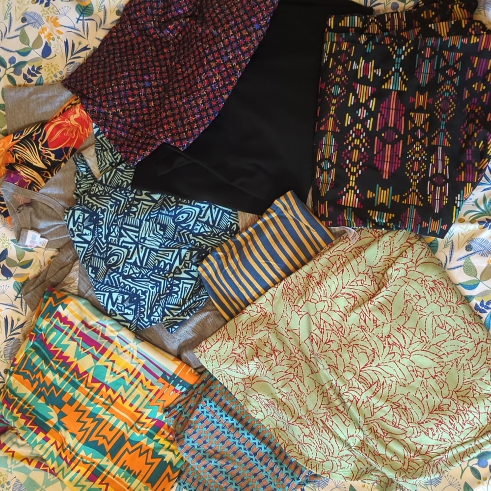 *DEAL* Bundle of LulaRoe items